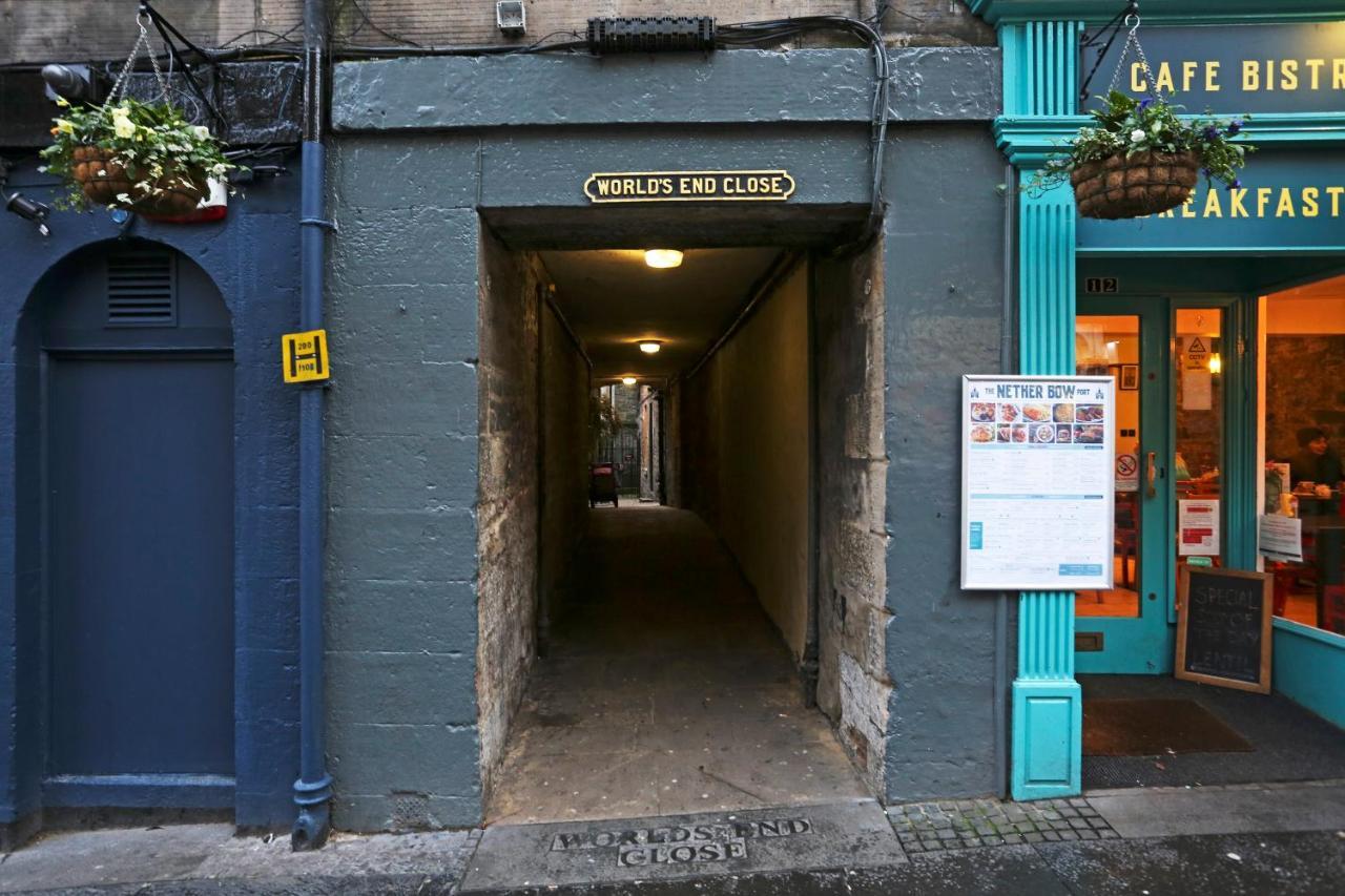 Joivy Refurbished Home On The Royal Mile Edinburgh Exterior photo